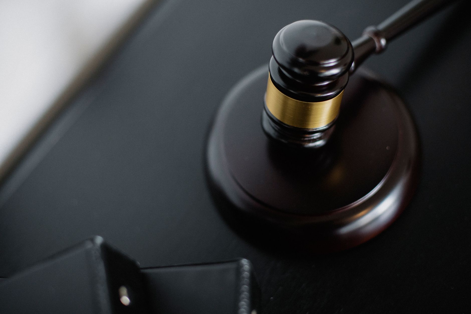 Thackery & Lowe LLP — Legal